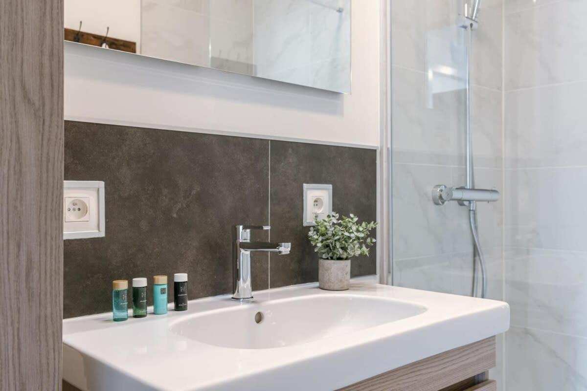 Huswell - Bright Apartment With Seaview Bredene Luaran gambar